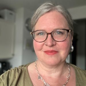 Meet your Posher, Andrea